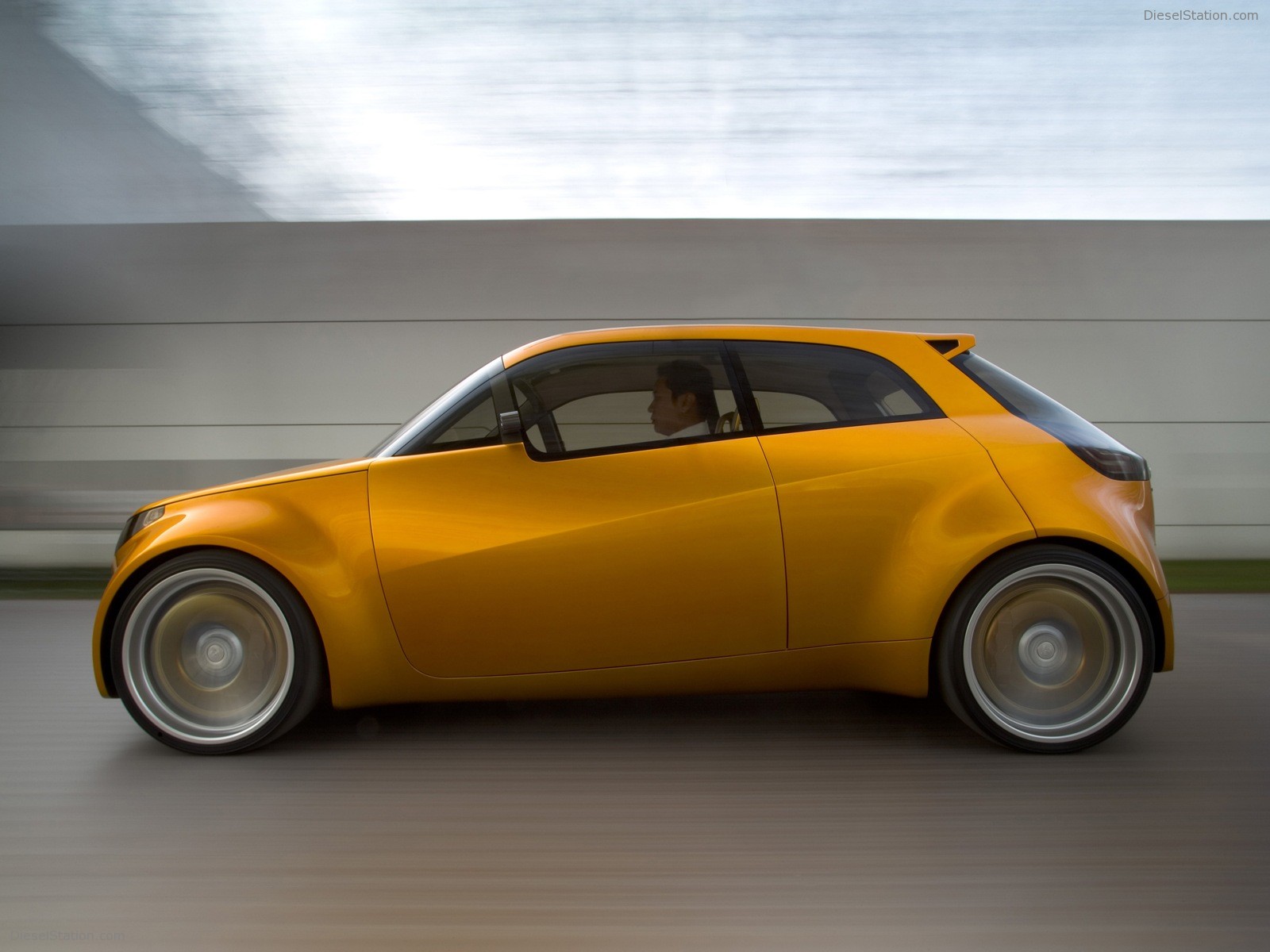 Mitsubishi Concept CT